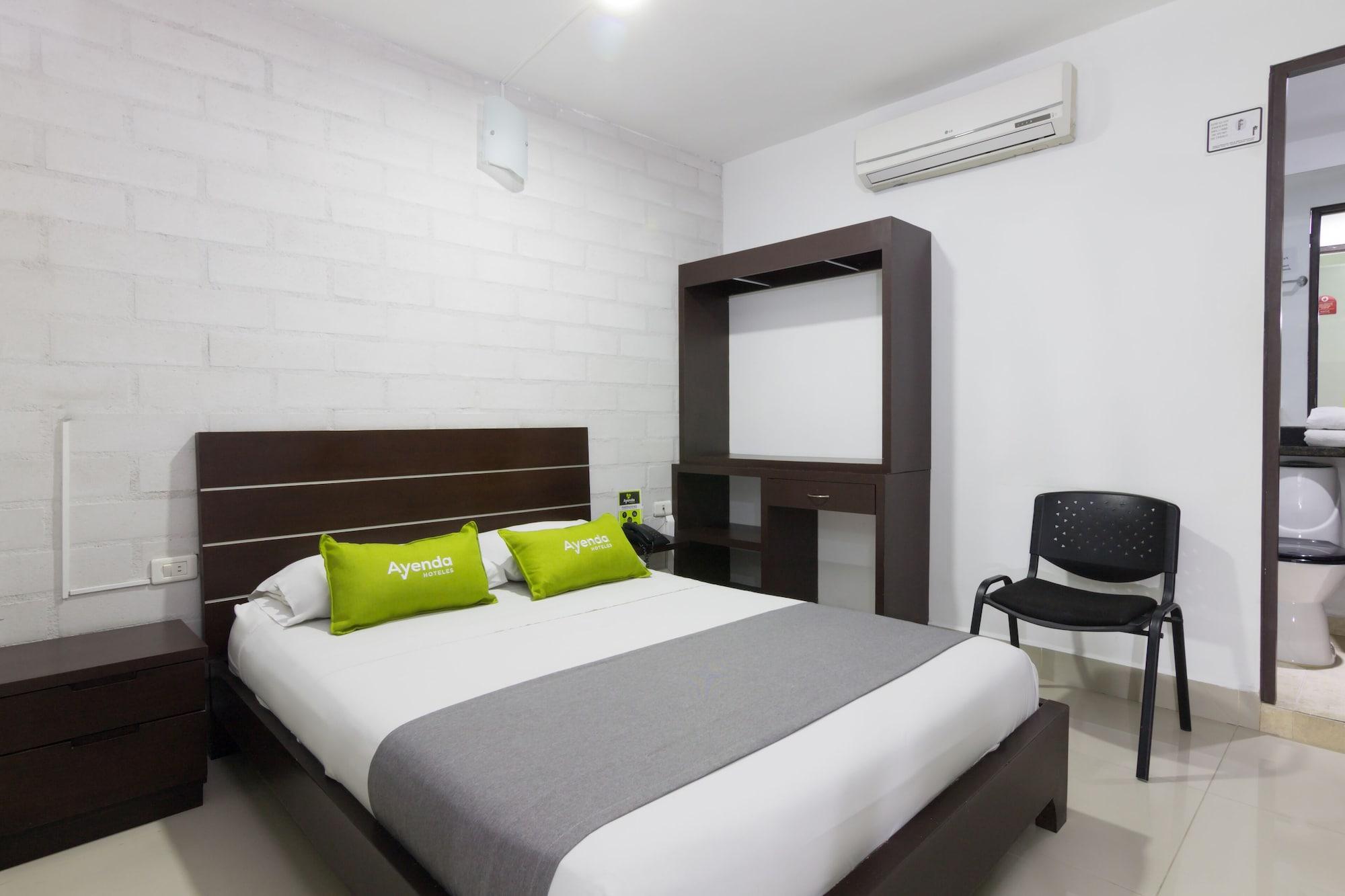Ayenda 1254 Mi Colombia Hotel Medellin Ngoại thất bức ảnh