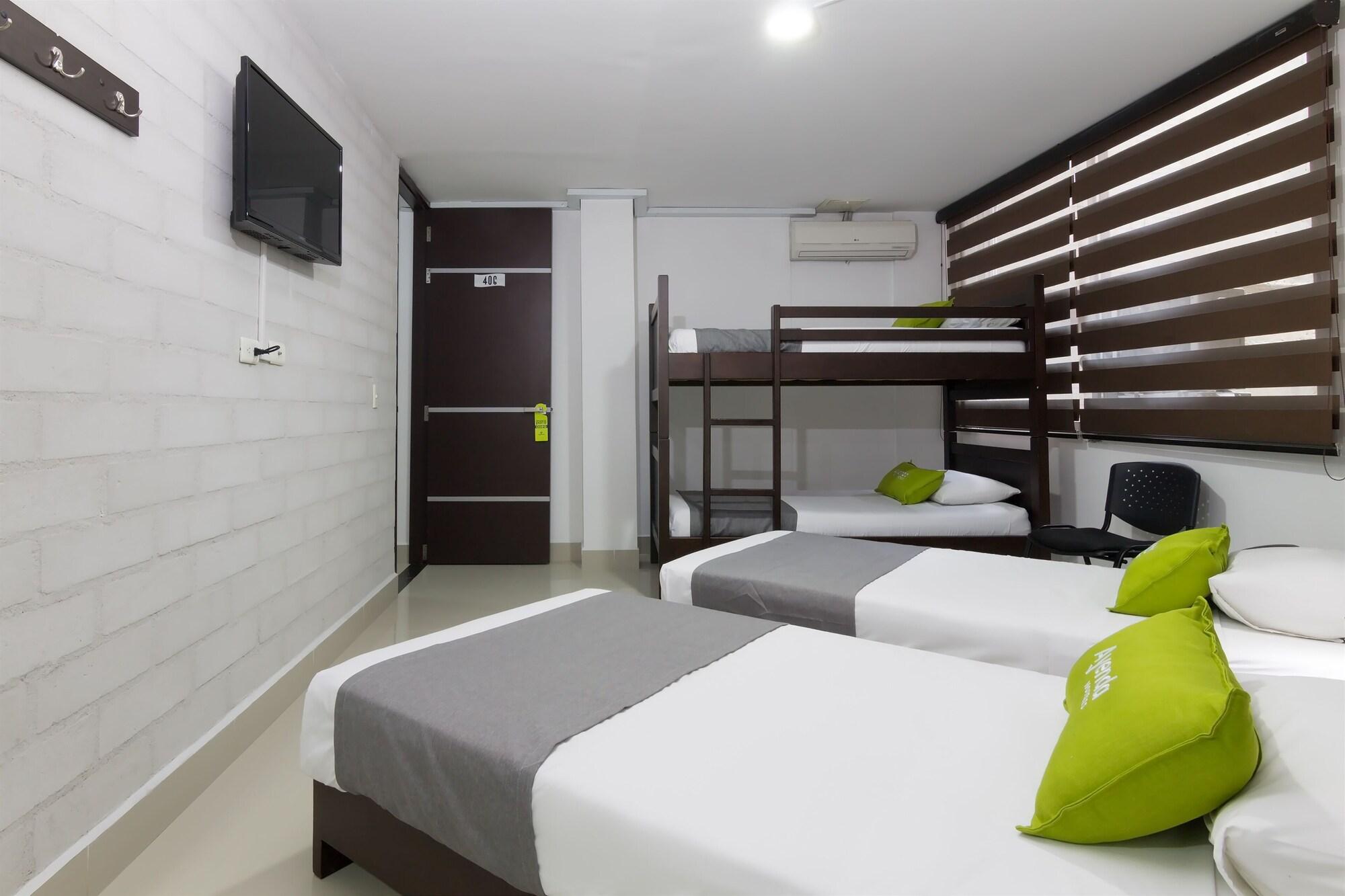 Ayenda 1254 Mi Colombia Hotel Medellin Ngoại thất bức ảnh