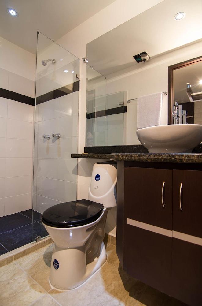 Ayenda 1254 Mi Colombia Hotel Medellin Ngoại thất bức ảnh